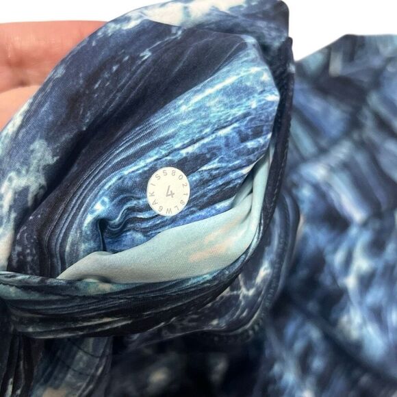 Lululemon Fast Free Crop II Nulux 19" Leggings Black Blue Space Dye size 4 - Picture 8 of 8